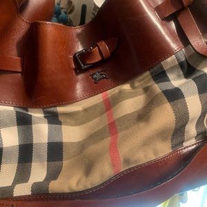 Burberry bucket bag great condition